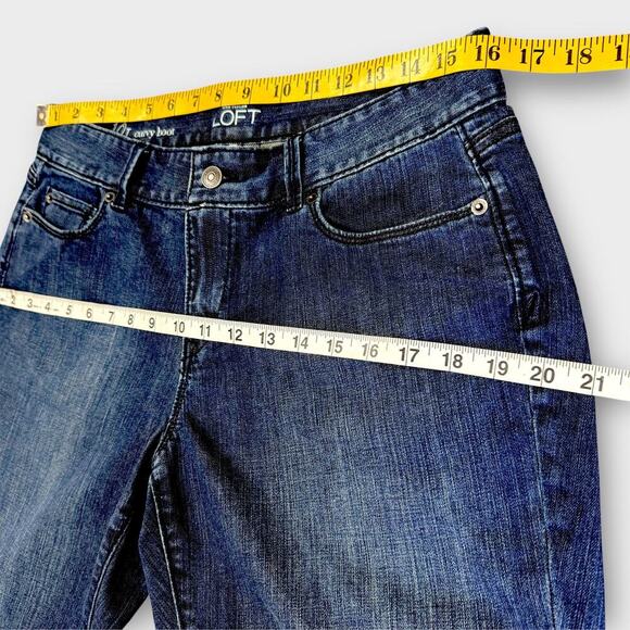 Ann Taylor LOFT Curvy Bootcut Mid Rise Blue Wash Jeans Stretch Size 30/10 Tall - Picture 10 of 13